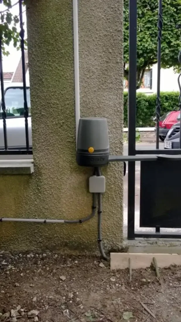 Motorisation portail, garage et volets à Cergy